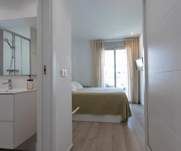 Apartment Marina Real 4 Frente Al Puerto Nautico